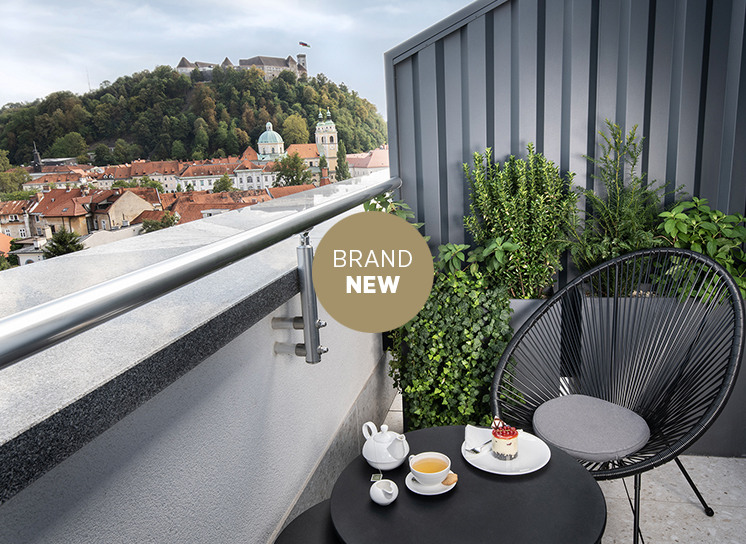 7th floor Deluxe terrace rooms and Above the City Suite await for an unforgettable stay!
