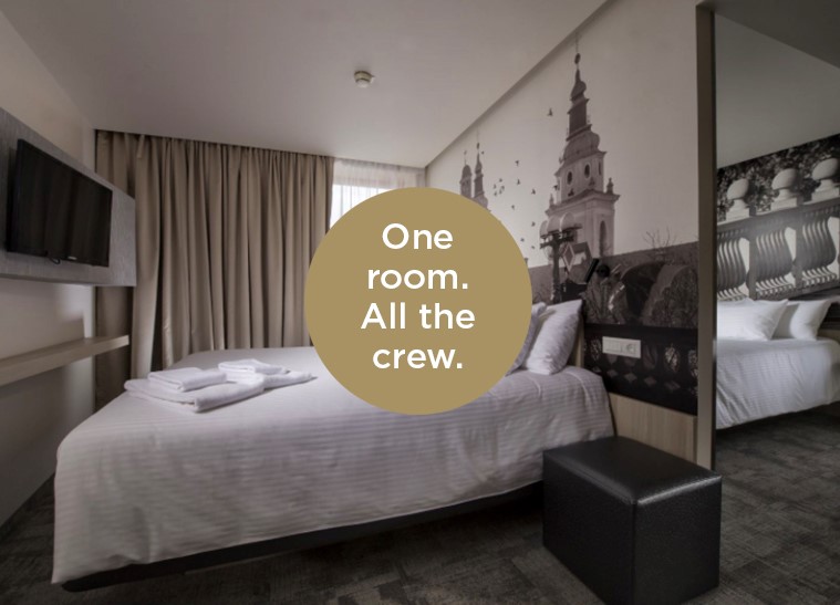 Discover our inviting Family & Friends Rooms, thoughtfully designed for comfort and connection.